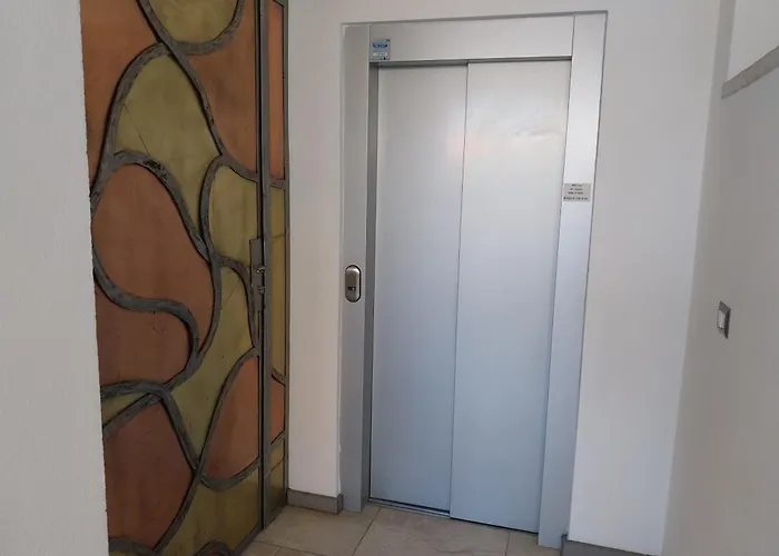 Гостьовий будинок Vittoria Ольбія