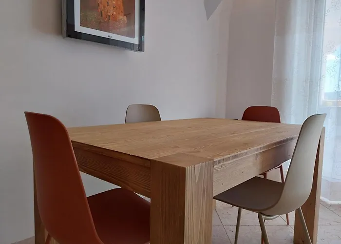 Гостьовий будинок Vittoria Ольбія