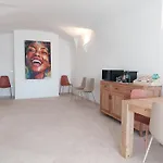 Vittoria 3*