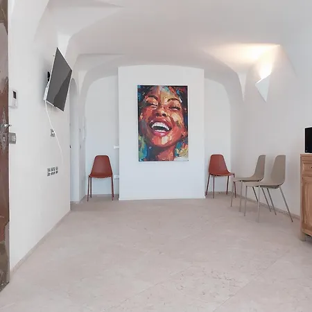 Vittoria בית הארחה