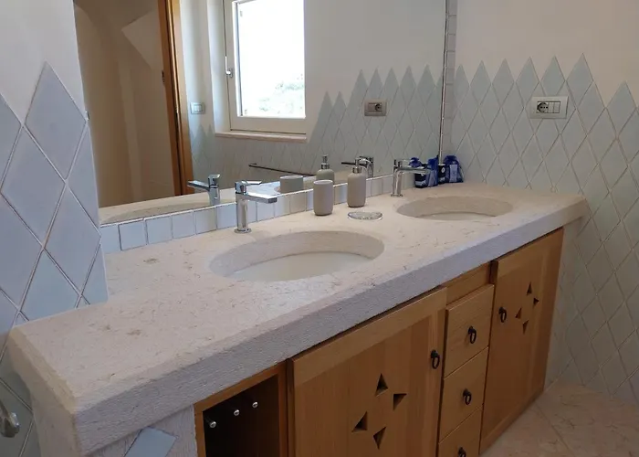 Vittoria בית הארחה אולביה