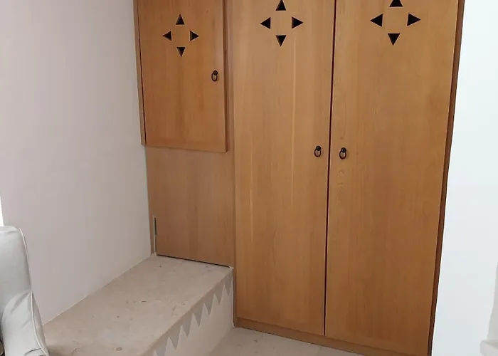 Vittoria ゲストハウス 3*